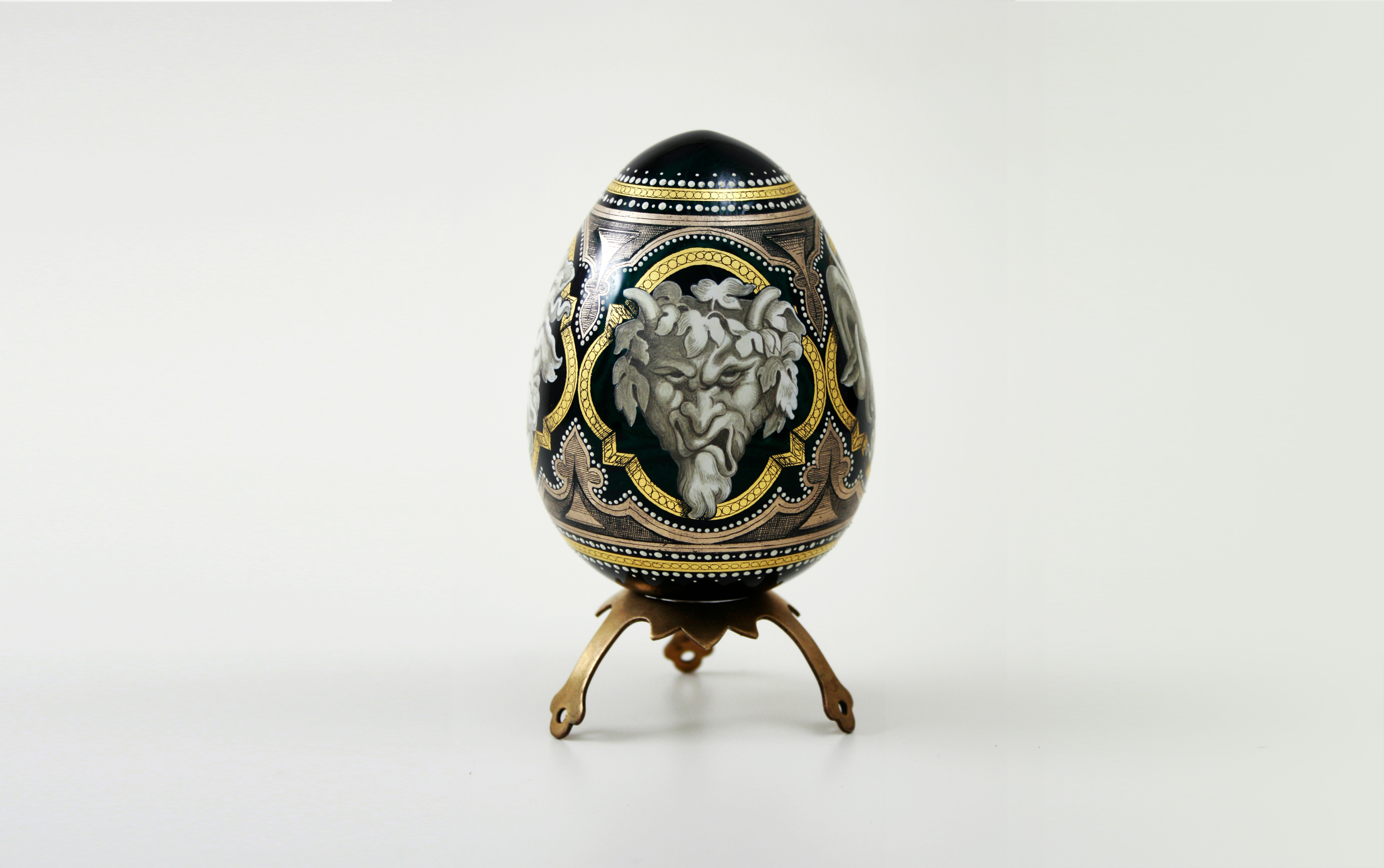 collectible decorated glass eggs
